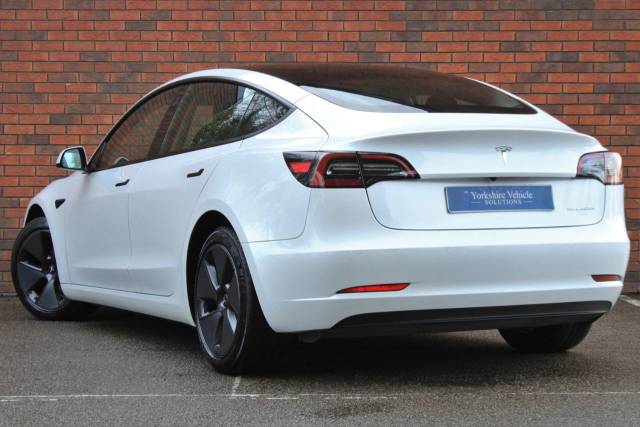2021 Tesla Model 3 (Dual Motor) Long Range Auto 4WDE 4dr