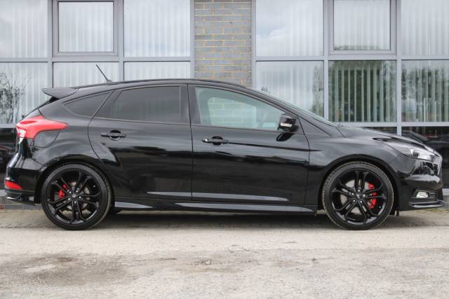 2018 Ford Focus 2.0T EcoBoost ST-3 5dr