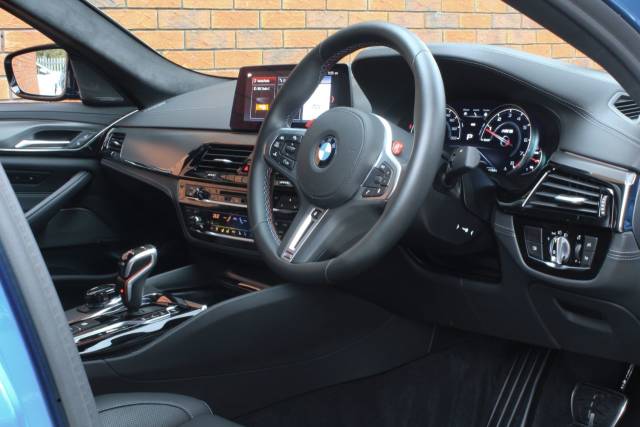 2019 BMW M5 4.4 V8 DCT [Competition Pack]