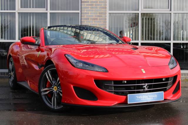 Ferrari Portofino 3.8T V8 F1 DCT Convertible Petrol Red