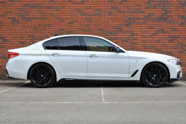 2018 BMW 5 Series 3.0 540i xDrive M Sport 4dr Auto