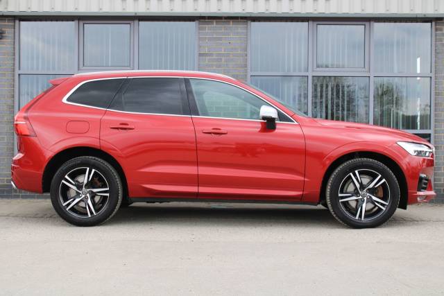 2017 Volvo XC60 2.0 T5 R DESIGN 5dr AWD Geartronic