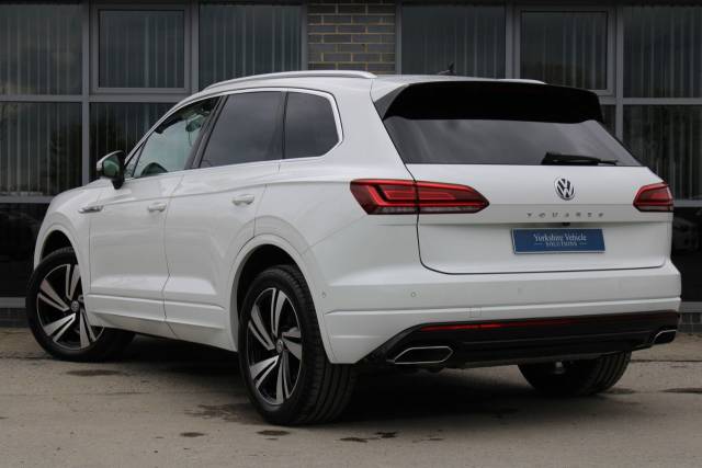 2018 Volkswagen Touareg 3.0 V6 TDI 4Motion R-Line Tech 5dr Tip Auto