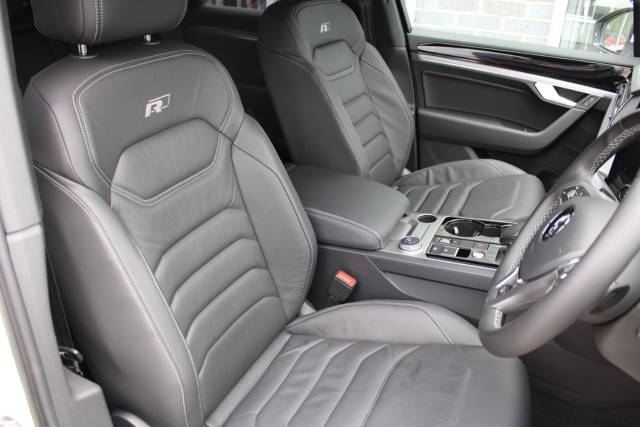 2018 Volkswagen Touareg 3.0 V6 TDI 4Motion R-Line Tech 5dr Tip Auto