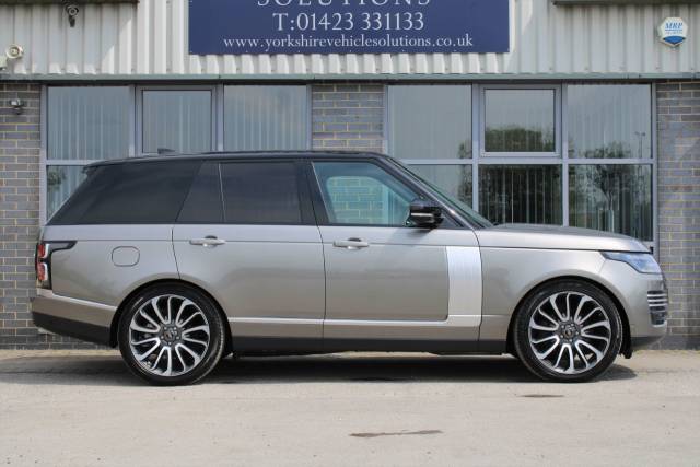 2019 Land Rover Range Rover 3.0 SD V6 Autobiography Auto 4WD (s/s) 5dr