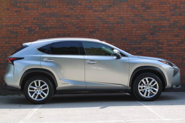 2016 Lexus Nx 300h 2.5 Luxury CVT