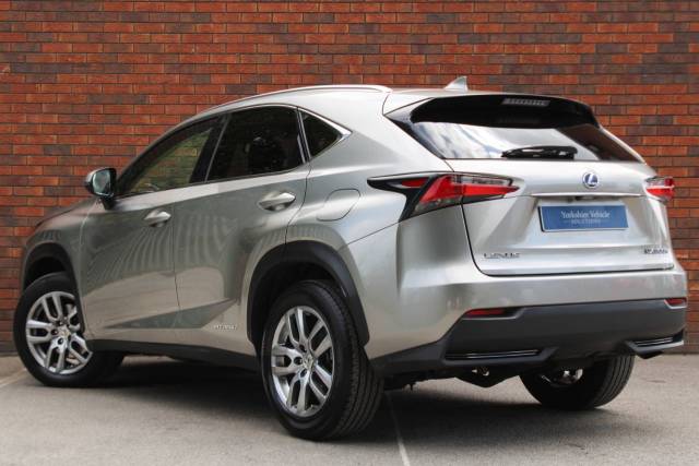 2016 Lexus Nx 300h 2.5 Luxury CVT