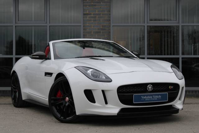 Jaguar F-Type 5.0 V8 S Quickshift 2dr Convertible Petrol White