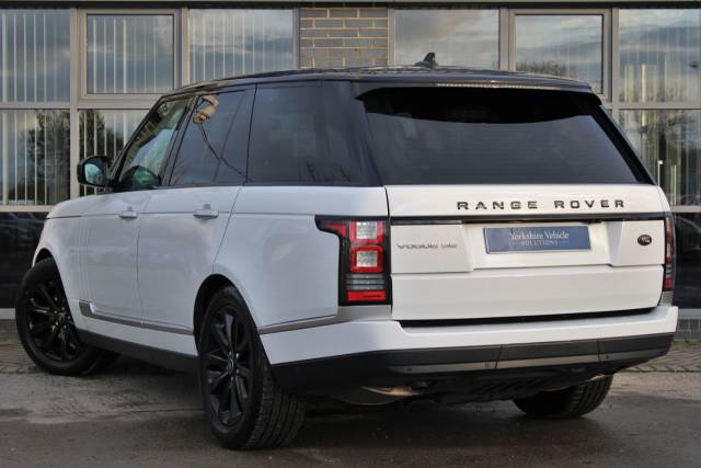 2016 Land Rover Range Rover 3.0 TD V6 Vogue SE Auto 4WD (s/s) 5dr (EU6)