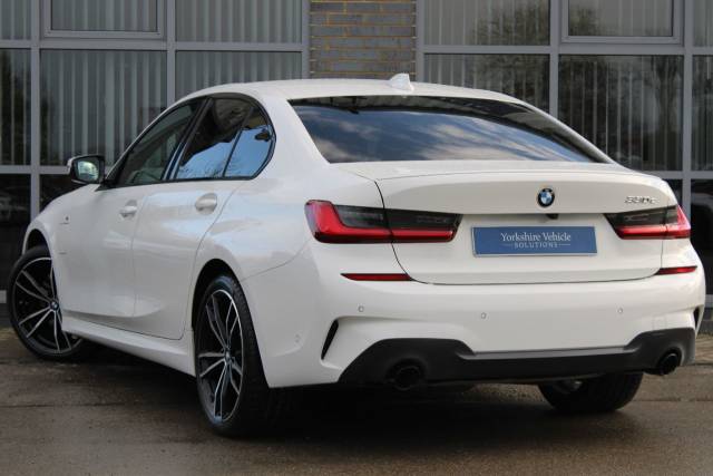 2019 BMW 3 Series 2.0 330e 12kWh M Sport Auto (s/s) 4dr