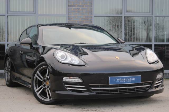 Porsche Panamera 3.0 TD V6 Platinum Edition Tiptronic S 5dr Hatchback Diesel Black