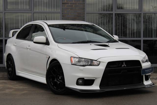 Mitsubishi Lancer Evolution X 2.0T EVO X FQ-440 MR SST 4WD 4dr Saloon Petrol White