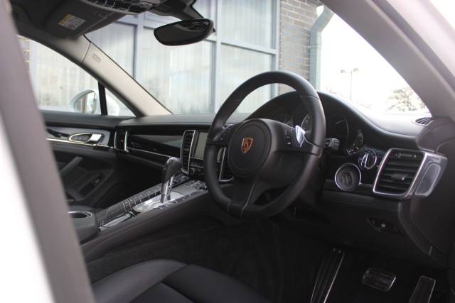 2016 Porsche Panamera 3.0 V6 E-Hybrid S Tiptronic S 5dr