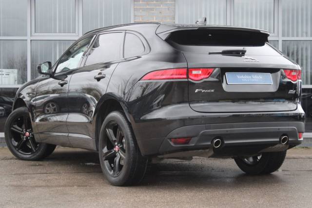 2018 Jaguar F-Pace 2.0d R-Sport Auto AWD (s/s) 5dr