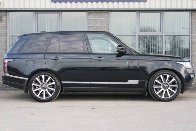 2017 Land Rover Range Rover 4.4 SD V8 Autobiography Auto 4WD Euro 6 (s/s) 5dr