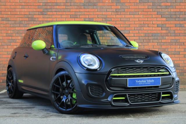 Mini John Cooper Works 2.0 John Cooper Works Mulgari Icon 02 Euro 6 (s/s) 3dr Hatchback Petrol Black