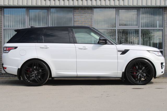 2017 Land Rover Range Rover Sport 3.0 SD V6 HSE Auto 4WD Euro 6 (s/s) 5dr