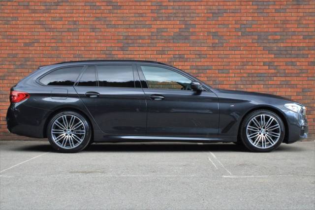 2019 BMW 5 Series 2.0 520d M Sport Touring Auto xDrive Euro 6 (s/s) 5dr