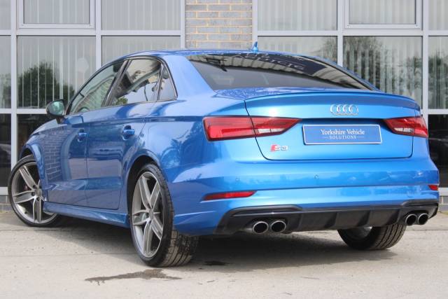 2017 Audi S3 2.0 TFSI Black Edition S Tronic quattro (s/s) 4dr