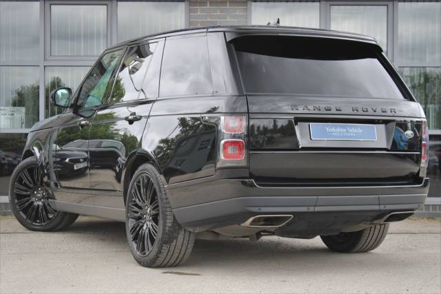 2021 Land Rover Range Rover 3.0 D300 MHEV Westminster Black Auto 4WD (s/s) 5dr