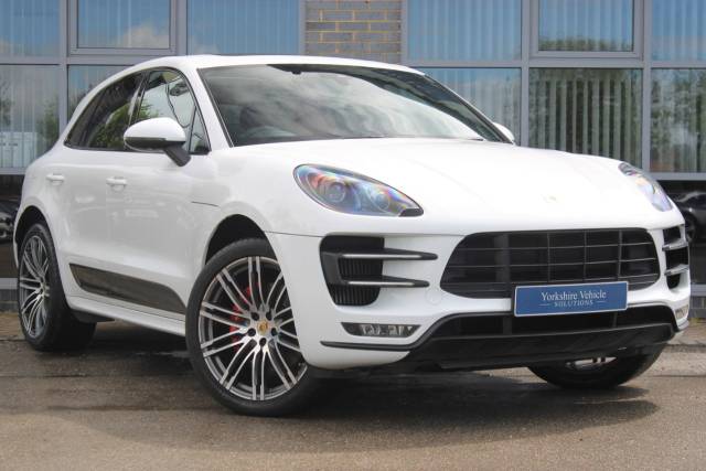 Porsche Macan 3.6T V6 Turbo PDK 4WD Euro 6 (s/s) 5dr Four Wheel Drive Petrol White