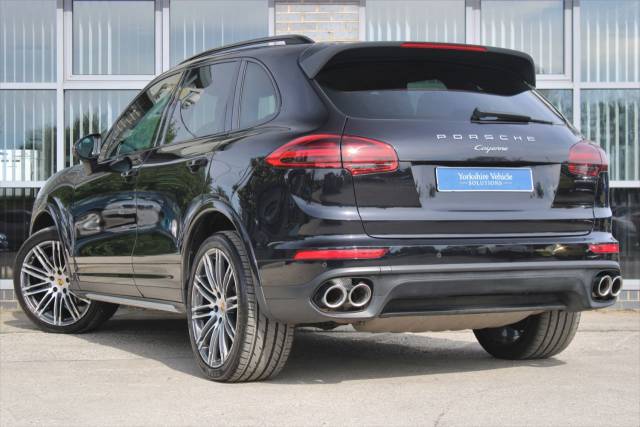 2018 Porsche Cayenne 3.0D Platinum Edition Diesel 5dr Tiptronic S