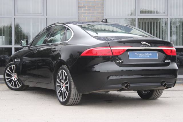 2018 Jaguar XF 2.0d Portfolio Auto AWD Euro 6 (s/s) 4dr