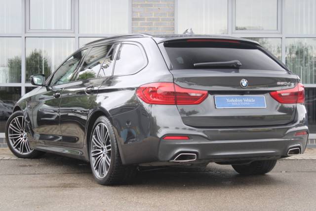 2020 BMW 5 Series 2.0 520d MHT M Sport Touring Auto Euro 6 (s/s) 5dr