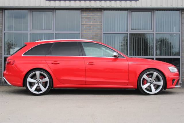 2015 Audi RS4 Avant 4.2 FSI V8 S Tronic quattro 5dr