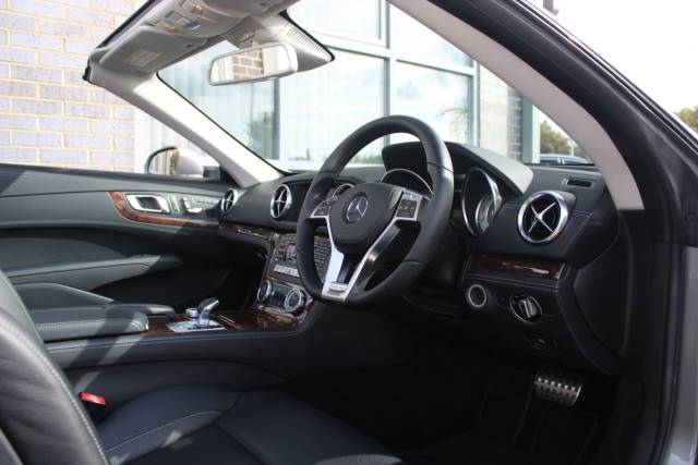 2013 Mercedes-Benz SL 350 3.5 SL350 V6 BlueEfficiency G-Tronic Euro 5 (s/s) 2dr