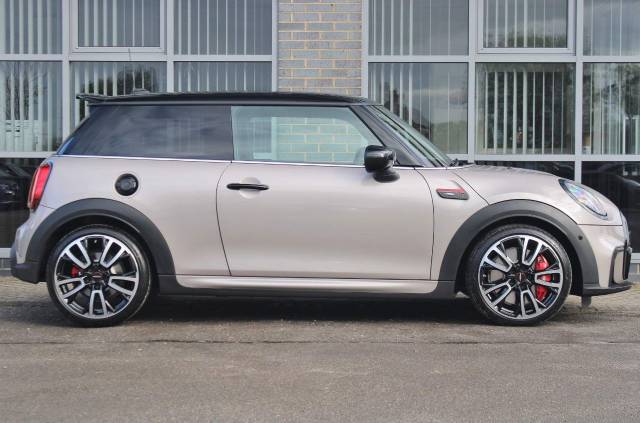 2022 Mini John Cooper Works 2.0 John Cooper Works (Premium) Steptronic Euro 6 (s/s) 3dr