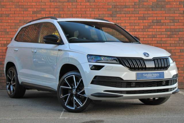 Skoda Karoq 1.5 TSI ACT SportLine DSG Euro 6 (s/s) 5dr SUV Petrol White