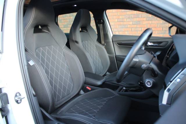 2020 Skoda Karoq 1.5 TSI ACT SportLine DSG Euro 6 (s/s) 5dr