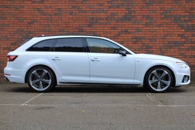 2019 Audi A4 Avant 2.0 TDI 40 Black Edition S Tronic Euro 6 (s/s) 5dr