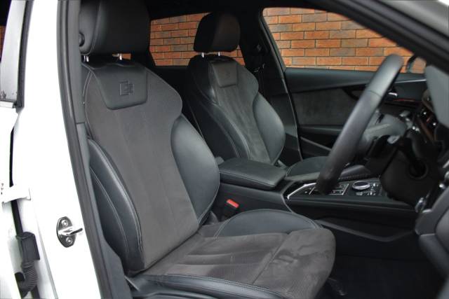 2019 Audi A4 Avant 2.0 TDI 40 Black Edition S Tronic Euro 6 (s/s) 5dr