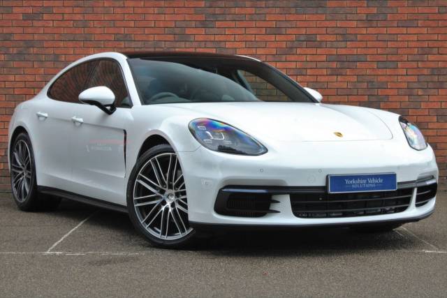 Porsche Panamera 2.9 V6 4 PDK 4WD Euro 6 (s/s) 5dr Four Wheel Drive Petrol White