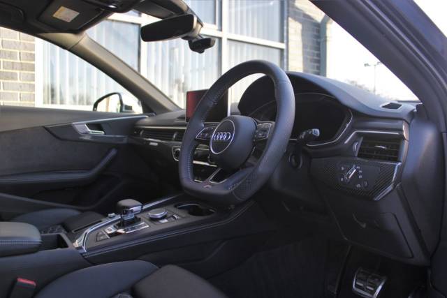 2018 Audi RS4 Avant 2.9 TFSI V6 Tiptronic quattro Euro 6 (s/s) 5dr
