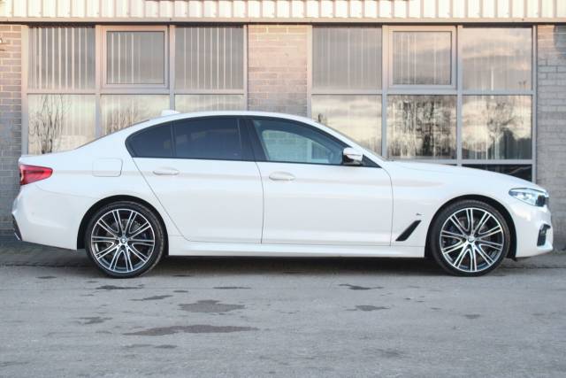 2020 BMW 5 Series 2.0 530e 9.2kWh M Sport Auto Euro 6 (s/s) 4dr