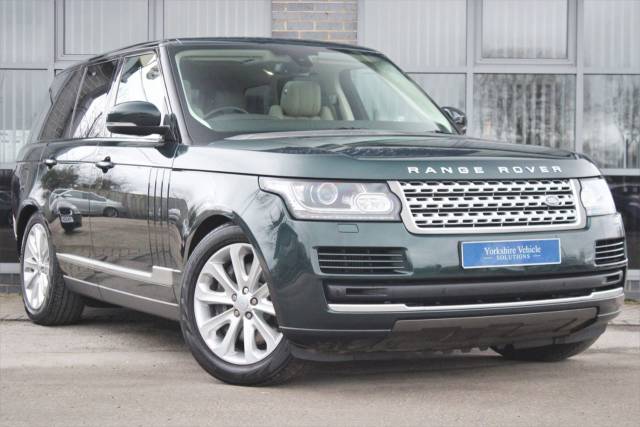 Land Rover Range Rover 4.4 SD V8 Vogue Auto 4WD Euro 6 (s/s) 5dr Four Wheel Drive Diesel Green