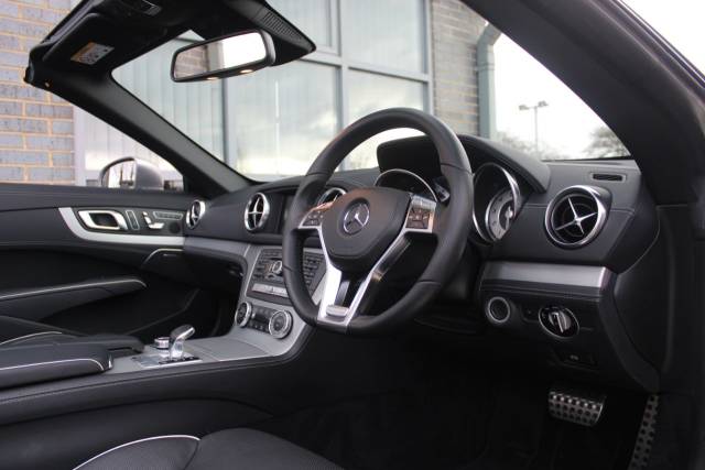 2015 Mercedes-Benz SL Class 3.0 SL400 AMG Sport G-Tronic Euro 6 (s/s) 2dr