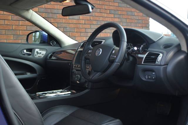 2009 Jaguar XK 5.0 V8 Portfolio Auto Euro 5 2dr