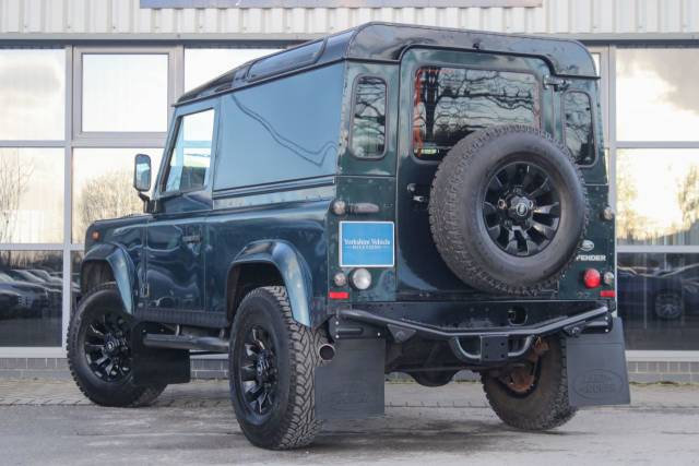 2014 Land Rover Defender 90 2.2 TDCi Hard Top 4WD SWB Euro 5 3dr