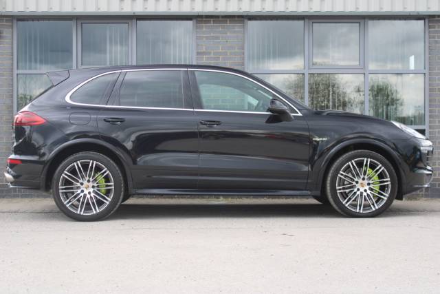 2015 Porsche Cayenne 3.0 PiH V6 S TiptronicS 4WD Euro 6 (s/s) 5dr