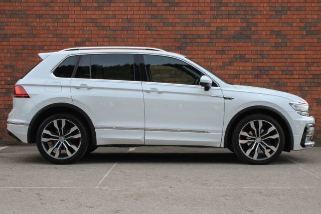 2019 Volkswagen Tiguan 2.0 TDI R-Line DSG Euro 6 (s/s) 5dr