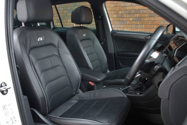2019 Volkswagen Tiguan 2.0 TDI R-Line DSG Euro 6 (s/s) 5dr