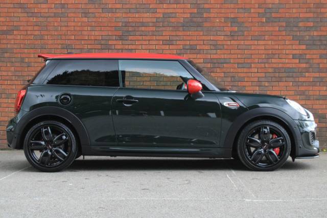 2019 Mini John Cooper Works 2.0 John Cooper Works Steptronic Euro 6 (s/s) 3dr