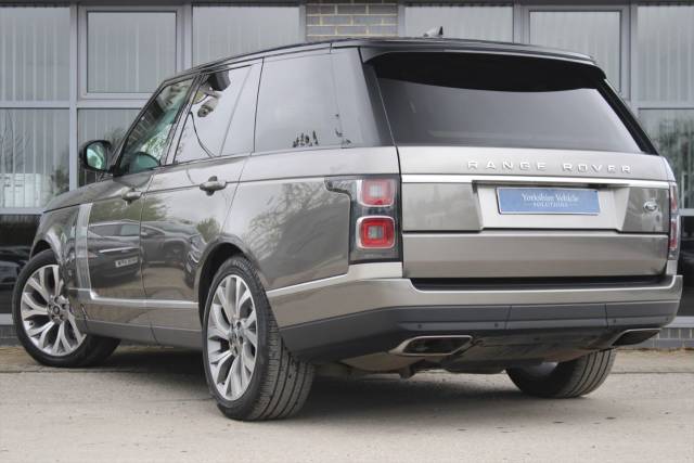 2021 Land Rover Range Rover 3.0 D300 MHEV Westminster Auto 4WD Euro 6 (s/s) 5dr