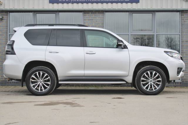 2022 Toyota Land Cruiser 2.8 D-4D 204 Invincible 5dr Auto 7 Seats