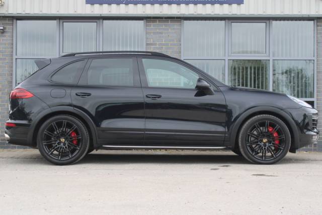 2014 Porsche Cayenne 4.8T V8 Turbo TiptronicS 4WD Euro 6