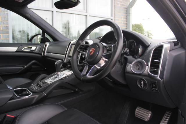 2014 Porsche Cayenne 4.8T V8 Turbo TiptronicS 4WD Euro 6